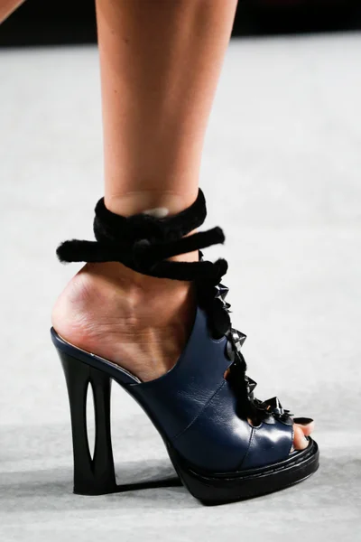 Look 61